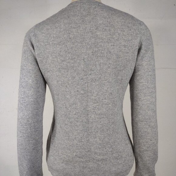 Isaac Mizrahi gray 100% Cashmere V-Neck pullover sweater ladies Small - Picture 4 of 6